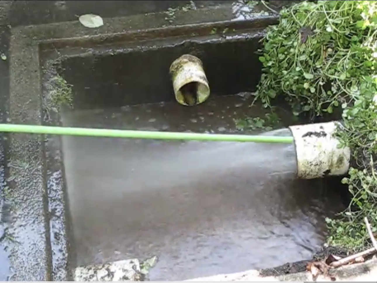 Industrial drain clearing service